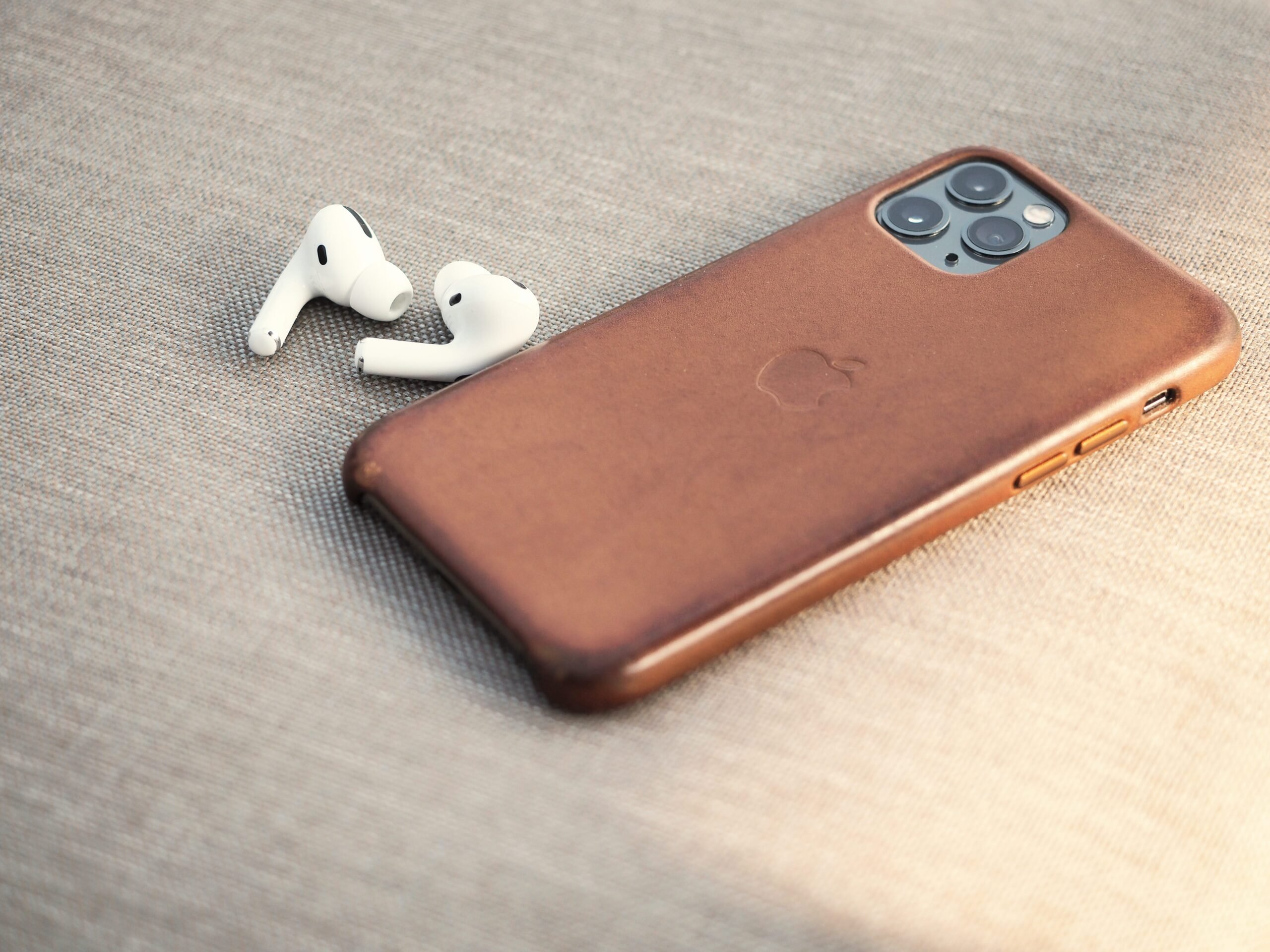 clean a leather phone case