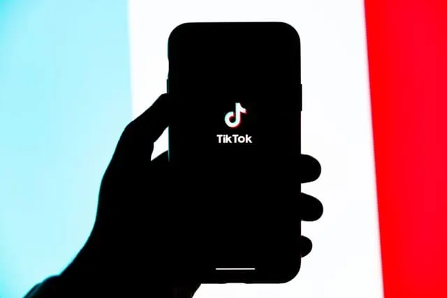10 Steps to Start a Phone Case Business on TikTok