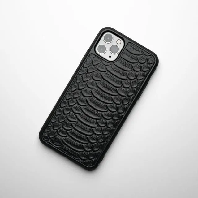 How Silicone Phone Cases Are Manufactured？